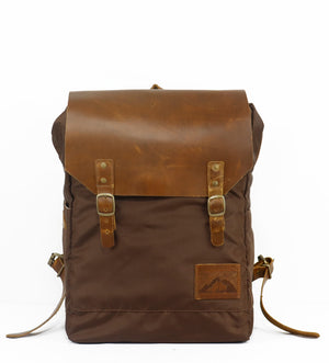 Yagan XL Chocolate Laptop 16″
