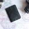Porta Pasaporte Negro - Imagen 2